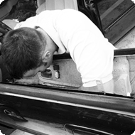 AA Power Window Repair Tampa St Pete mechanic fixes power window on car in Tampa, St Pete, Hillsborough, Pinellas, Pasco area.